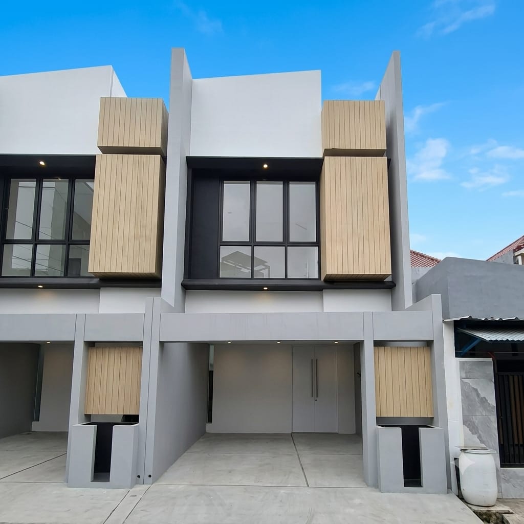Rumah Second Siap Huni di Kayu Putih dekat  Stasiun LRT dan Al Azhar Rawamangun